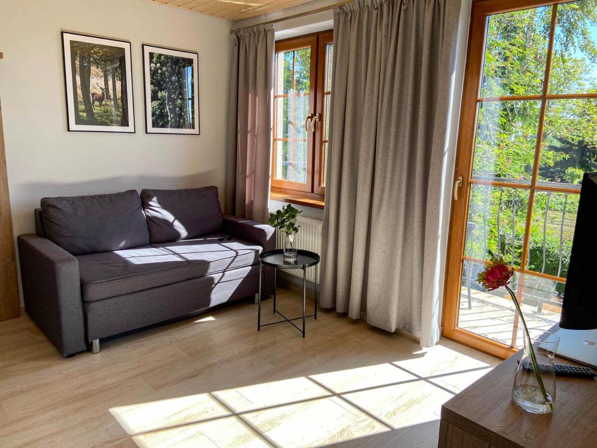 Villa Osrodek Agroturystyczny Zacisze Giewartów Exterior foto