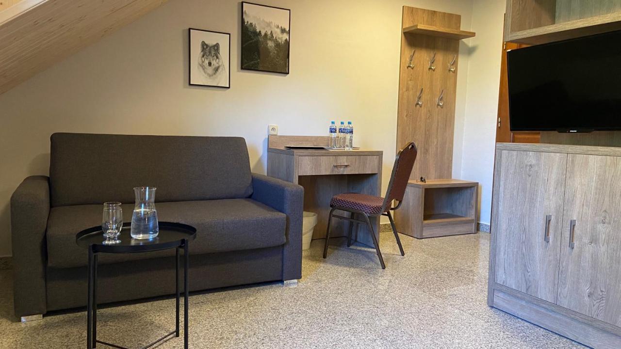 Villa Osrodek Agroturystyczny Zacisze Giewartów Exterior foto